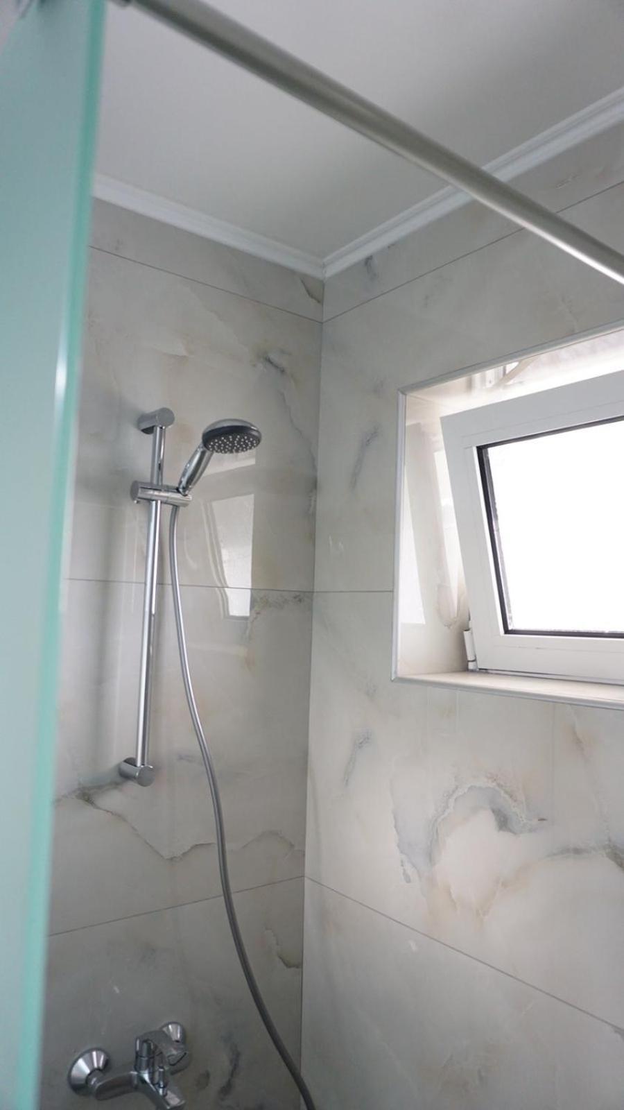 Guesthouse Sinani อุลซิน ภายนอก รูปภาพ